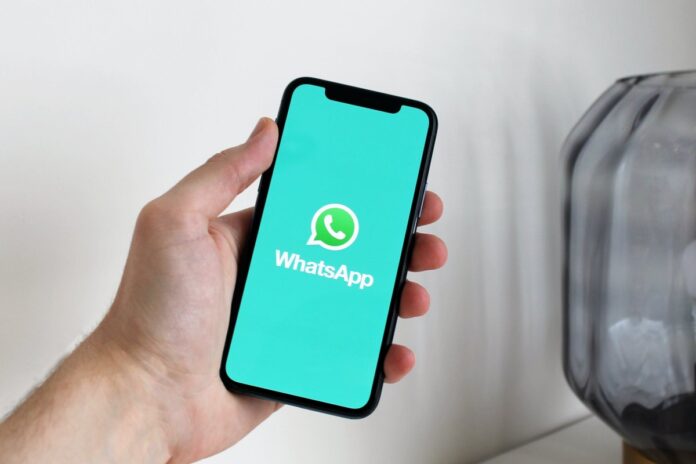 WhatsApp multi-device support
