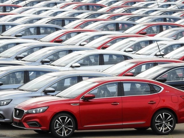 Car financing has attained a record high of Rs 308 billion as of June 2021, noticing a 3.6% month-on-month increase