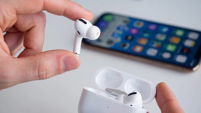 Fake Apple AirPods could cost an estimated loss of around $3.2 billion