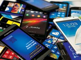 Pakistan's local mobile phone production has has surpassed the number of mobile phones import in the country during Jan-July 2021.