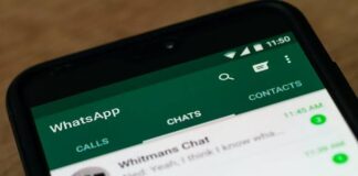 WhatsApp can delete chat groups or manually enfmd them based on suspicious information such as illegal group names and descriptions.
