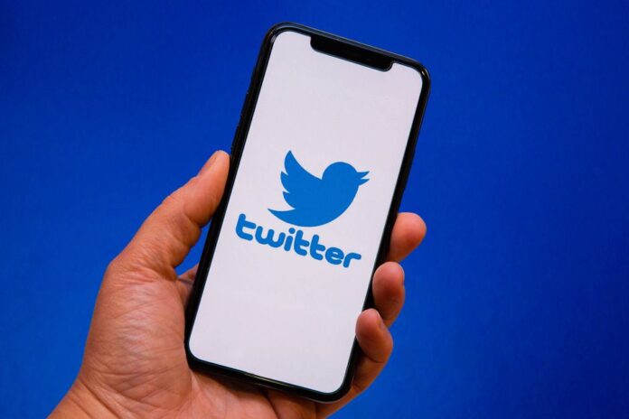 Twitter announced that its new privacy policy update will not allow sharing of its users' private information and posts without consent.