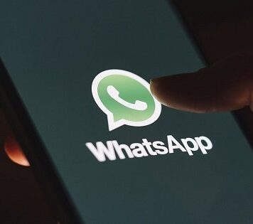 WhatsApp is Bringing Voicemail to Missed Calls – A Game-Changing Update A Meta Spokesperson confirmed the WhatsApp outage, saying; “We’re aware that some people are currently having trouble sending messages and we’re working to restore WhatsApp for everyone as quickly as possible."