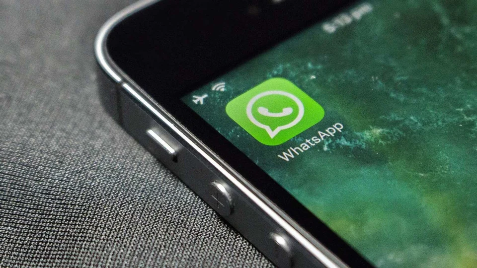 WABetaInfo uncovered that WhatsApp will soon out a 2 GB restriction on WhatsApp chat backup as the tech blog spotted a source code, in beta version,