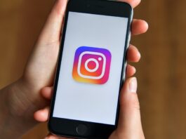 Instagram is reportedly working on a voice message response feature that will allow users to send voice messages in response to Stories.