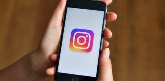 Instagram is reportedly working on a voice message response feature that will allow users to send voice messages in response to Stories.