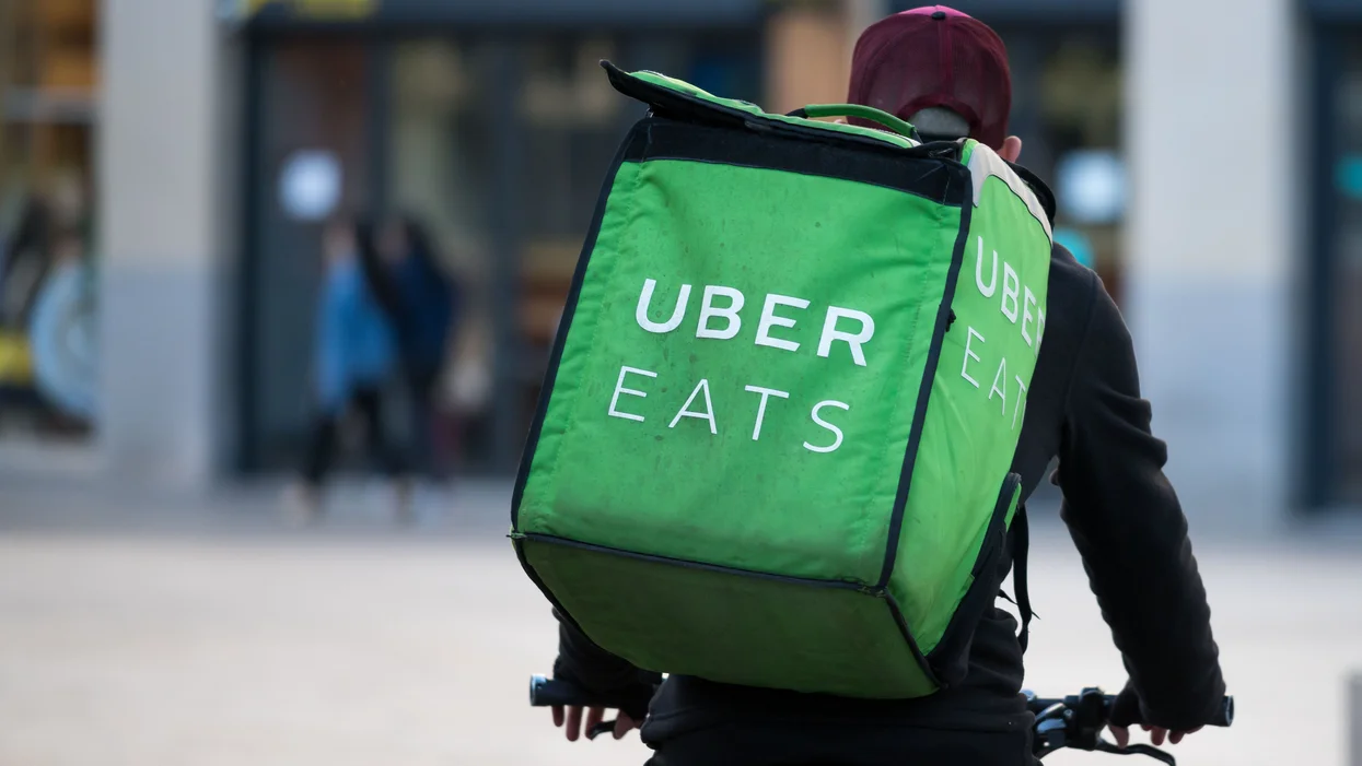 Uber Eats has launched group ordering and bill splitting features which will solve the cumbersome process of ordering food on behalf of friends and family
