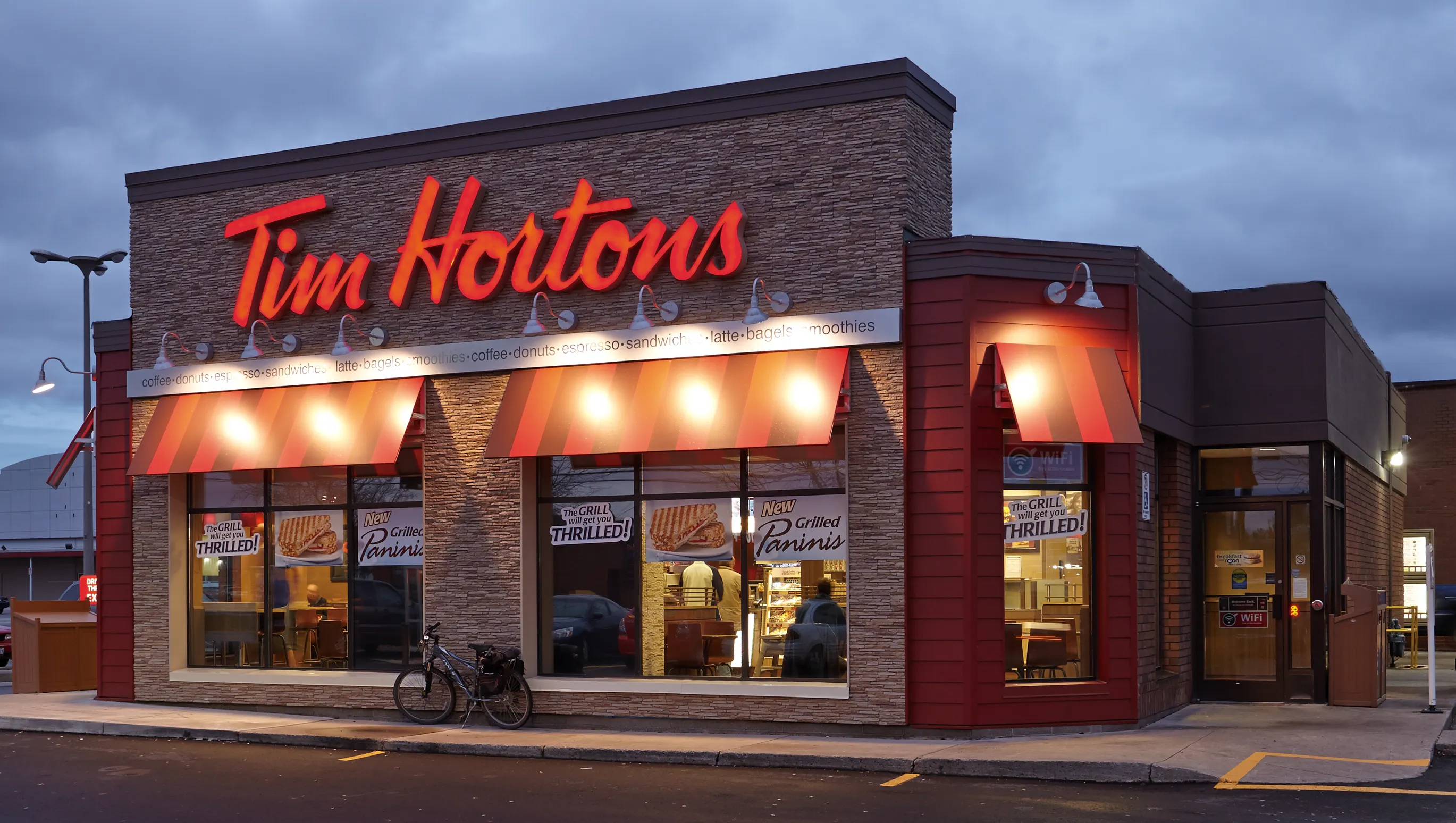 The famous Canadian fast-food chain, Tim Hortons, is coming to Pakistan with plans of opening multiple outlets across the country.