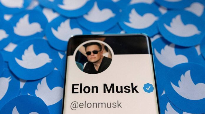 the company has devised a plan that requires advertisers to invest a minimum of $1,000 per month on ads to retain their Twitter verified status on the platform