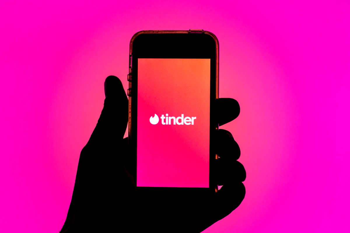 Tinder has announced a series of changes to its management team as it reveals disappointing Q2 earnings.