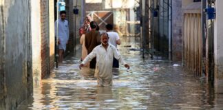 SBP has notified all banks to not charge any service fee on the donations made through cards under Prime Minister Flood Relief Fund 2022.