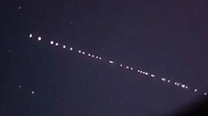 Videos of the exquisite Starlink satellite string surfaced on the internet from multiple parts of Sindh, Balochistan, and Punjab.