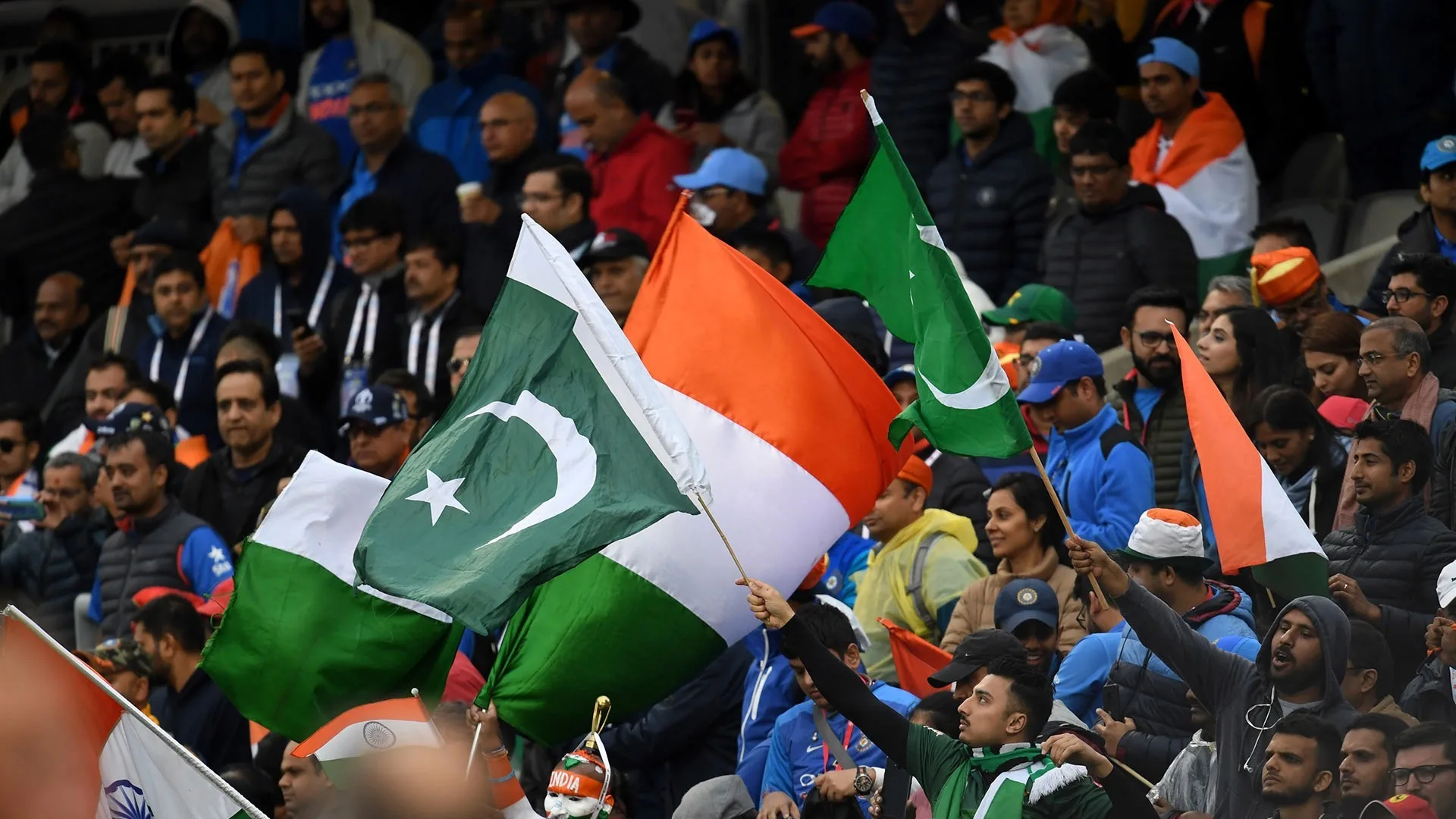 India’s elimination news spread like a wildfire. Twitter was flooded with memes as Pakistani cricket fans initiated a faceoff with Indians.